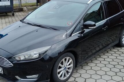 Ford Focus 129.000 km 10.495 &euro; Bad Endorf 83093