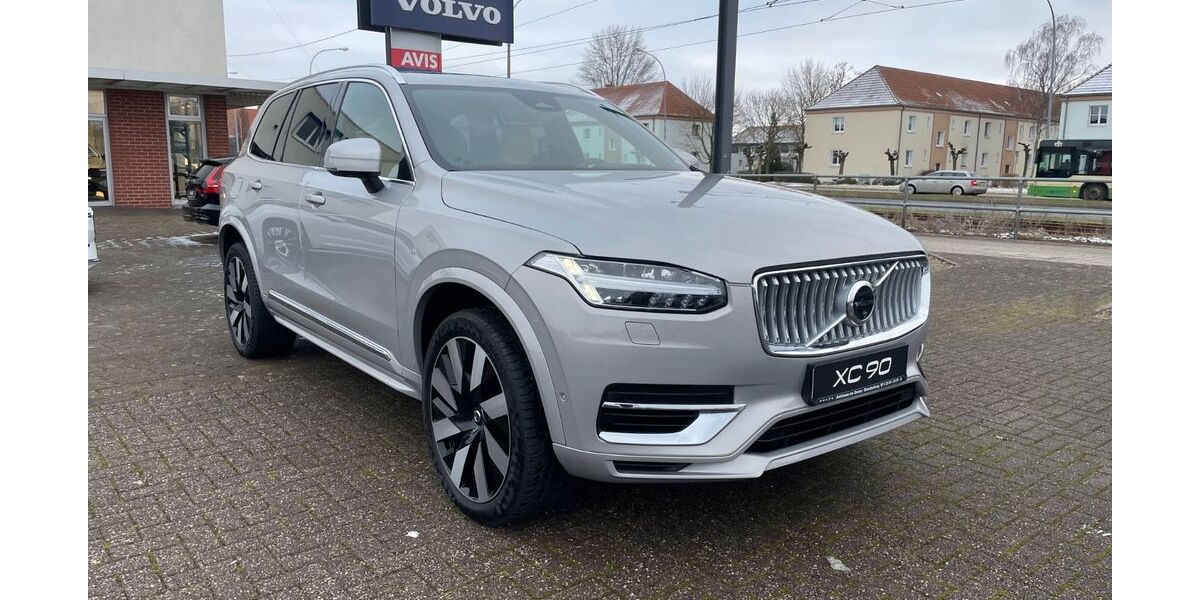 Volvo XC90 12.950 km 63.950 &euro; Brandenburg 14770