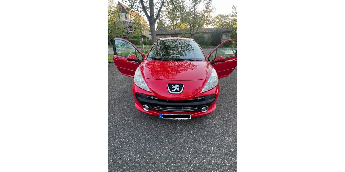 Peugeot 207 96.700 km 6.250 &euro; Bietigheim 74321