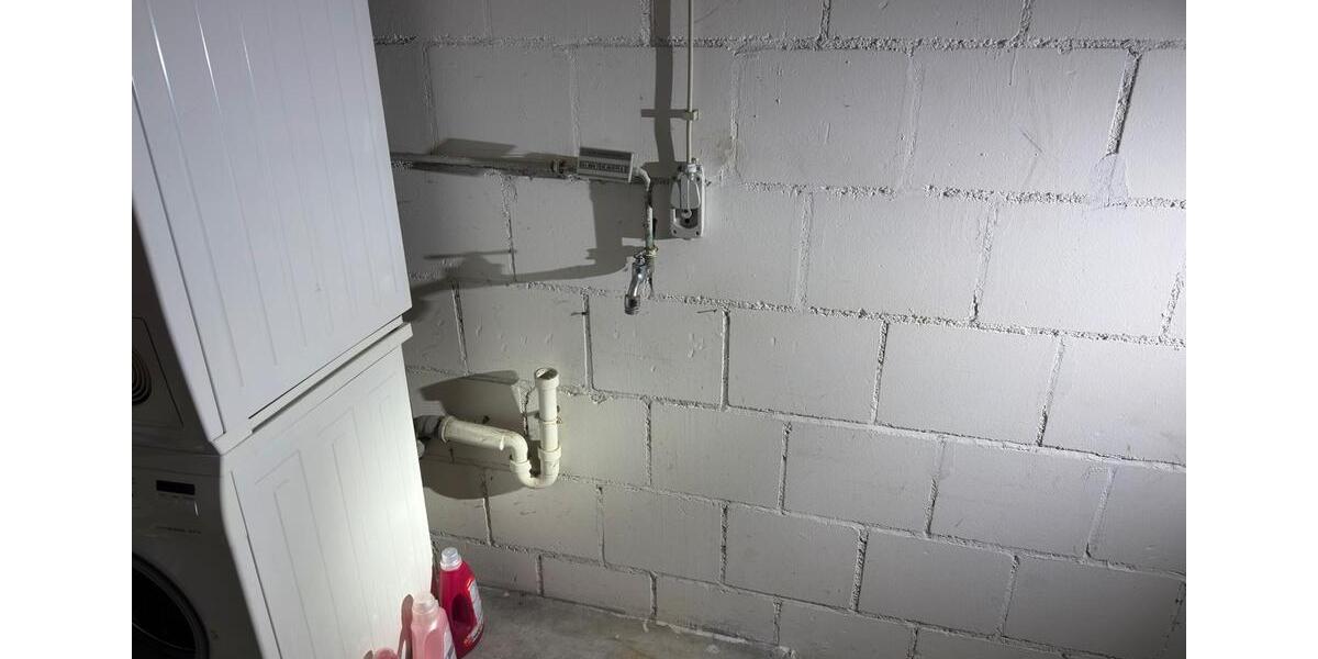 Dachgeschoßwohnung Großbettlingen - 2 Zimmer, 50 m&sup2;, 168.000&euro; | Angebot:24720566