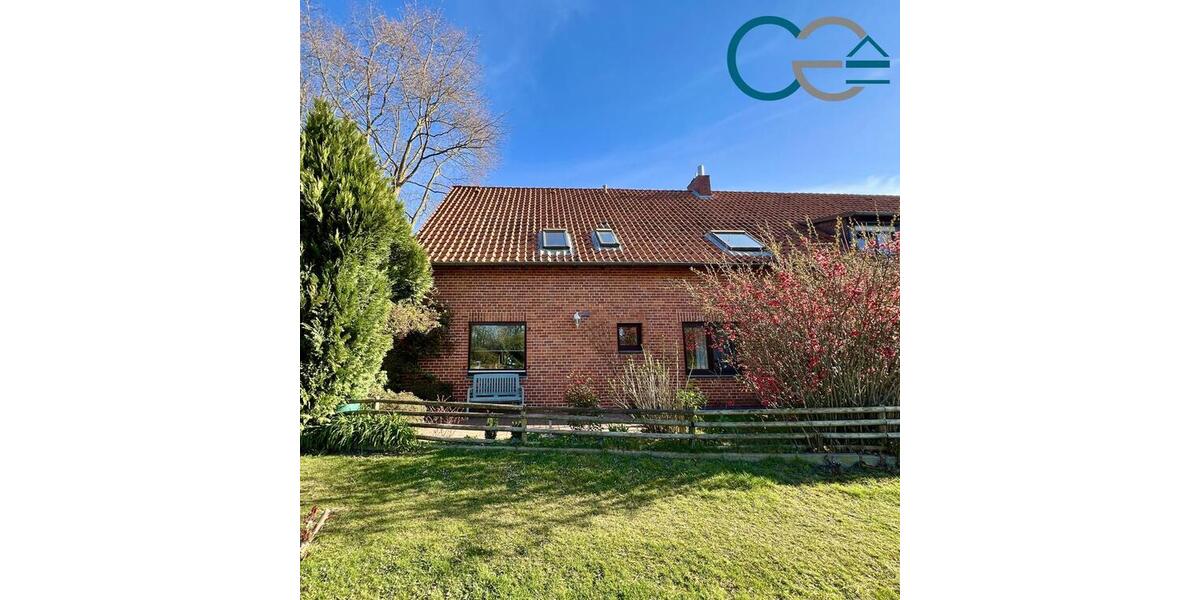Doppelhaushälfte Nienburg (Weser) - 5 Zimmer, 137 m&sup2;, 980&euro; | Angebot:26144515