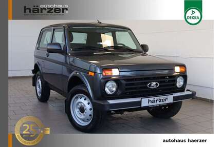 Lada Niva 12.008 km 16.990 &euro; Schkopau 06258