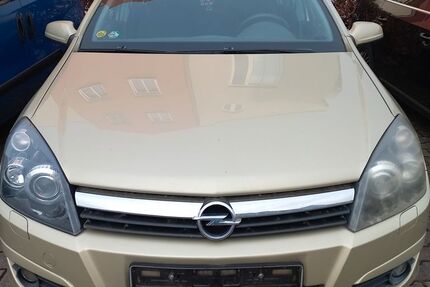 Opel Astra 98.000 km 1.500 € Frankenberg 09669
