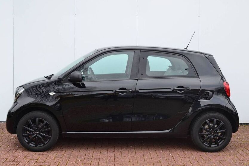 ForFour