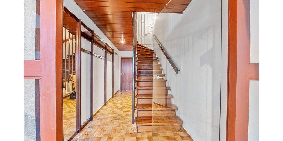 ++ RMH mit ELW und viel Platz für die große Familie - ab sofort ++ 6 zimmer