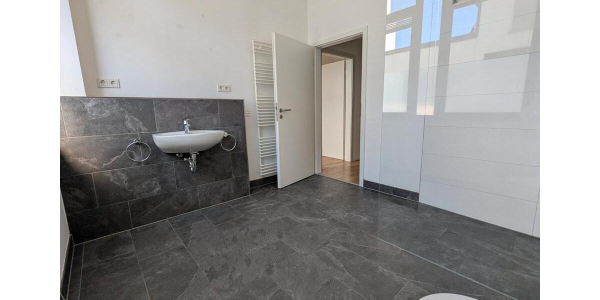 Erdgeschoßwohnung Saarlouis - 3 Zimmer, 102 m&sup2;, 265.000&euro; | Angebot:26168505