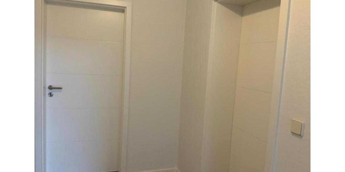 Etagenwohnung Plauen Bahnhofsvorstadt - 2 Zimmer, 67 m&sup2;, 375&euro; | Angebot:26550236