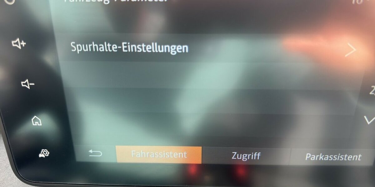 Dacia Jogger Extreme+ *7-Sitzer/Navi/SHZG/Temmpomat/RFK* 13.615 km 20.790 &euro; Bamberg 96052