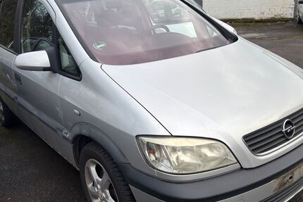 Opel Zafira 280.000 km 790 &euro; Detmold 32758