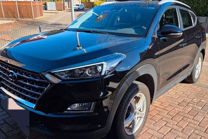 Hyundai TUCSON 89.000 km 16.000 &euro; Belm 49191