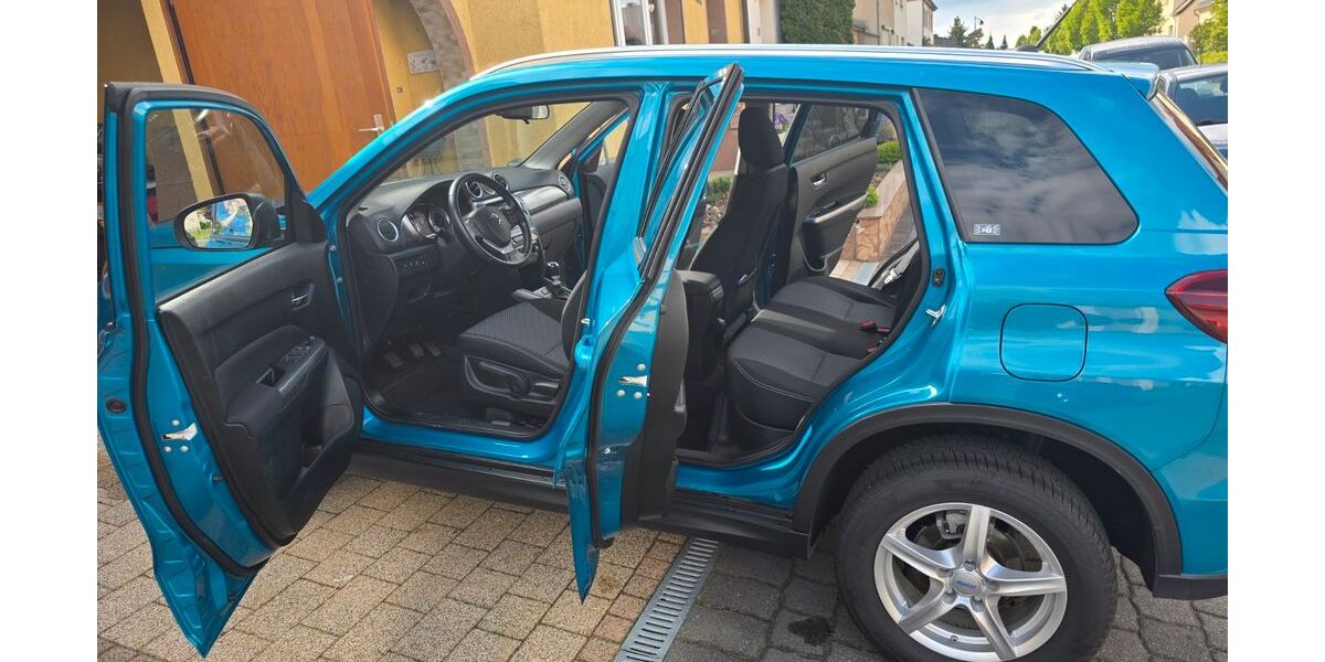 Suzuki Vitara 11.174 km 18.200 &euro; Gräfenhainichen 06773