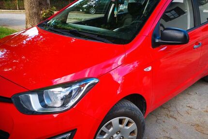 Hyundai i20 170.000 km 3.950 &euro; Oberhausen 82386