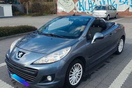 Peugeot 207 121.000 km 3.600 &euro; Hamburg 22307