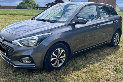 Hyundai i20 43.700 km 11.490 &euro; Friedrichshafen 88048