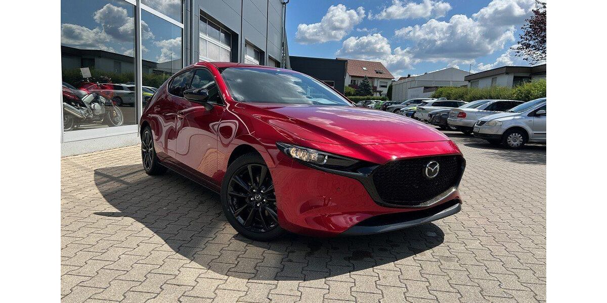 Mazda 3 1.372 km 27.490 € Neu-Ulm 89231