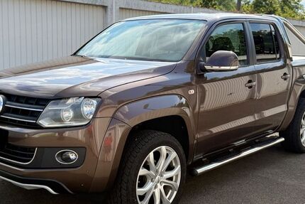VW Amarok 198.000 km 11.290 &euro; Stein 90547