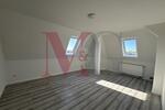 Dachgeschoßwohnung Wilhelmshaven - 5.5 Zimmer, 143 m&sup2;, 980&euro; | Angebot:26491397