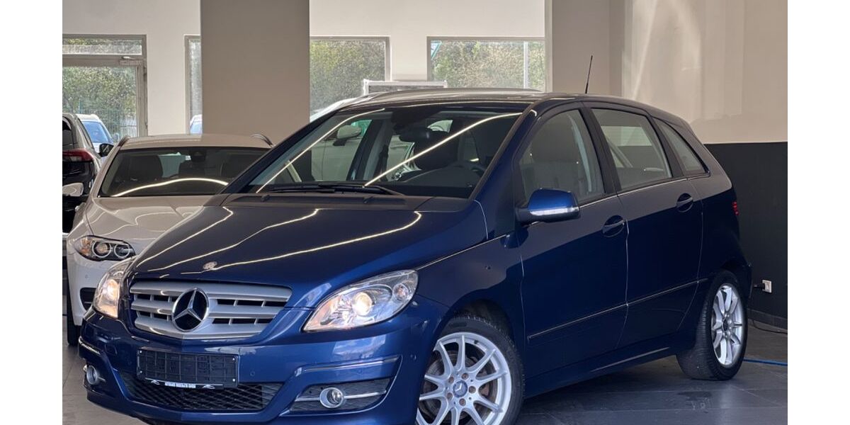 Mercedes-Benz B 180 66.988 km 7.950 &euro; Alfter bei Bonn 53347