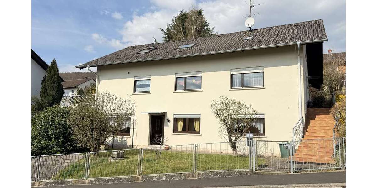 Einfamilienhaus Wächtersbach - 10 Zimmer, 306 m&sup2;, 595.000&euro; | Angebot:26037153