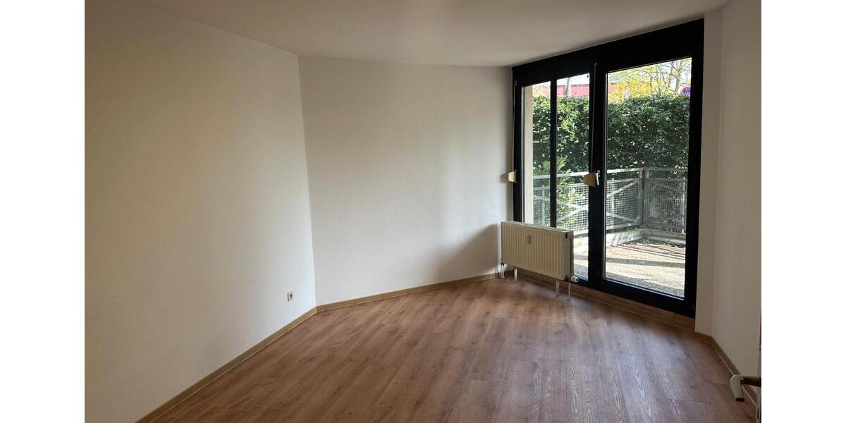 Erdgeschoßwohnung Gießen Schlangenzahl - 2 Zimmer, 53 m&sup2;, 810&euro; | Angebot:26395132