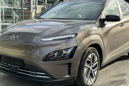 Hyundai KONA 72.817 km 23.500 &euro; Eitorf 53783