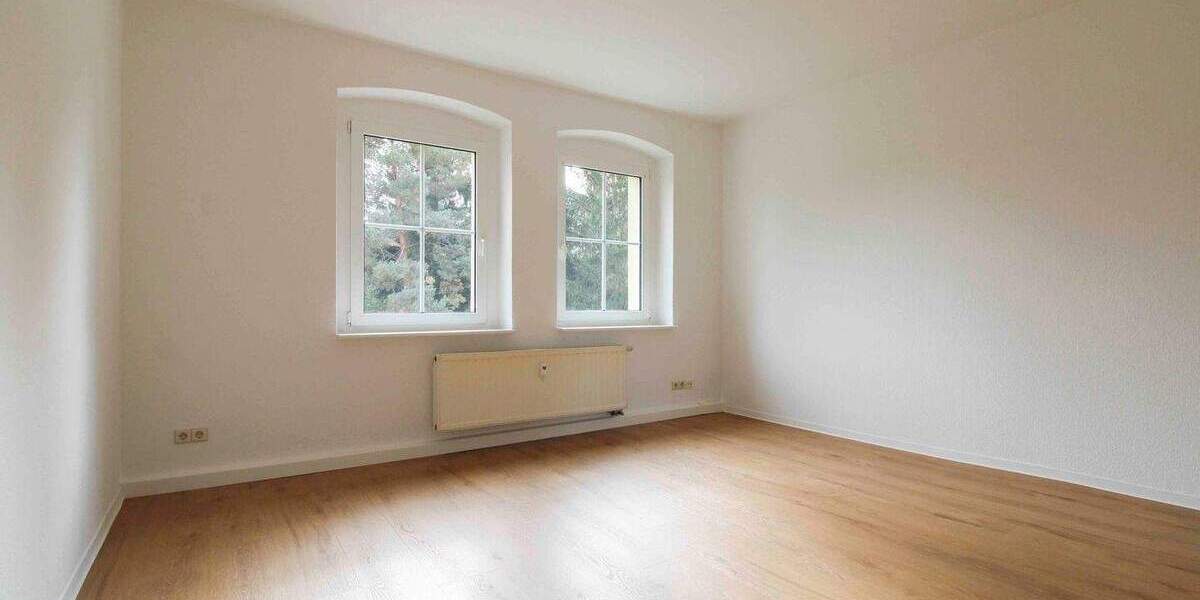 Etagenwohnung Döbeln - 3 Zimmer, 64 m&sup2;, 49.000&euro; | Angebot:25737089