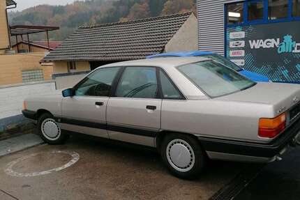 Audi 100 218.000 km 7.500 &euro; Frammersbach 97833