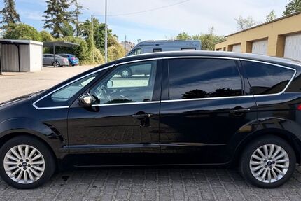 Ford S-Max 134.000 km 8.490 &euro; Ingelheim 55218
