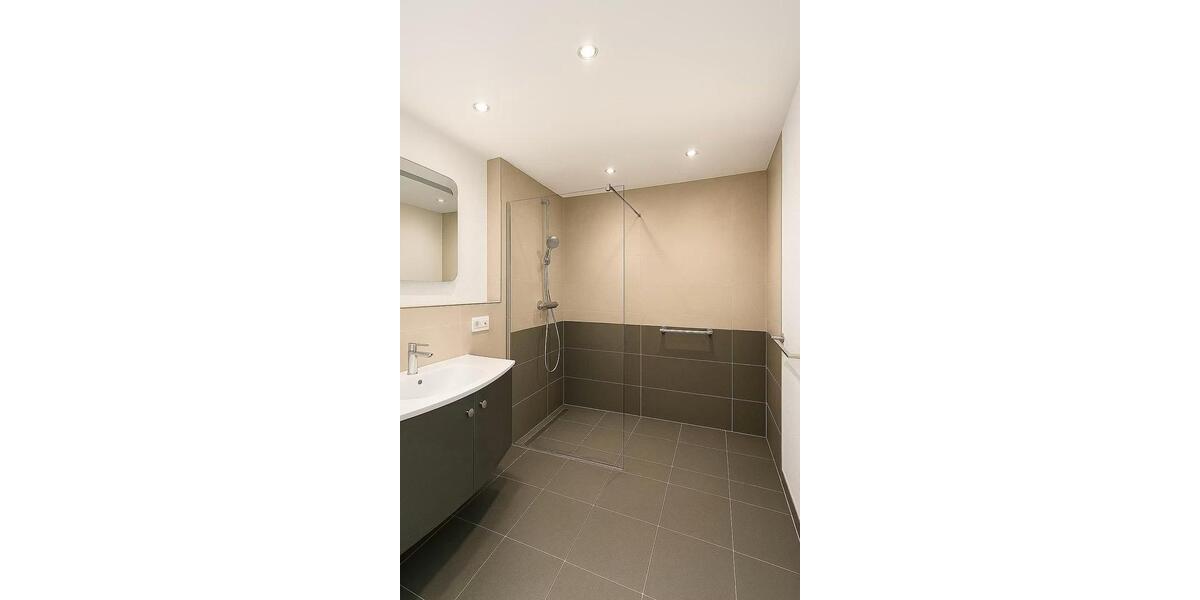 Etagenwohnung Mengen - 3.5 Zimmer, 87 m&sup2;, 260.000&euro; | Angebot:26492673