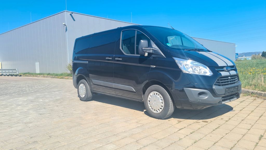 Ford Transit Custom 209.000 km 8.999 &euro; SCHURA 78647