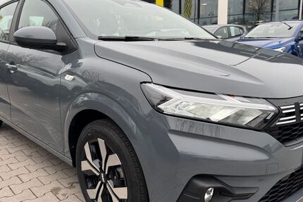Dacia Sandero 2.650 km 17.990 &euro; Wiesmoor 26639