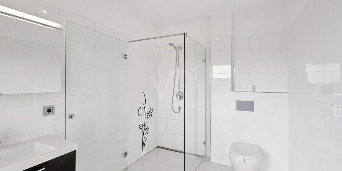 Repräsentatives, lichtverwöhntes Einfamilienhaus in Feldrandlage! 5 zimmer