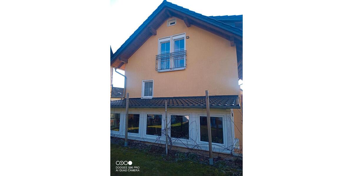 Einfamilienhaus Weilburg - 5 Zimmer, 250 m&sup2;, 250.000&euro; | Angebot:26349705