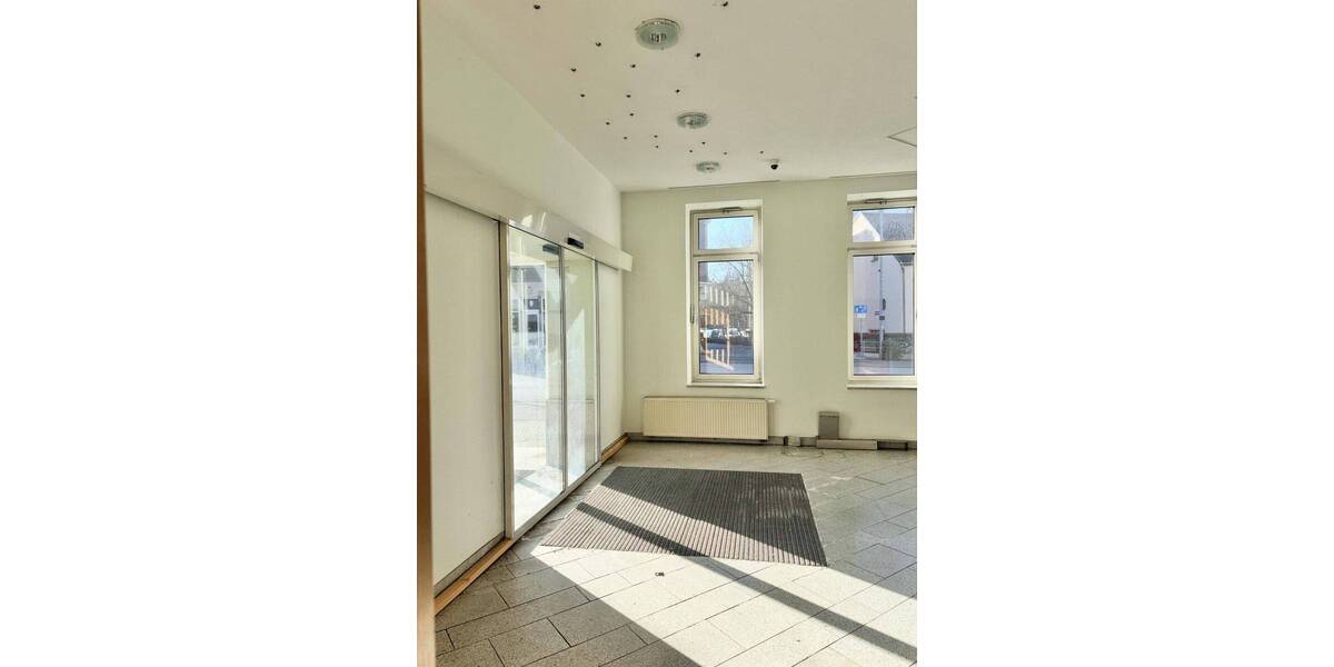 Gewerbeobjekt Oelsnitz - 5 Zimmer, 428.000&euro; | Angebot:26305880