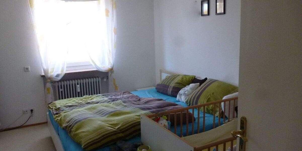 Etagenwohnung Trostberg Deinting - 3 Zimmer, 101 m&sup2;, 980&euro; | Angebot:26359593