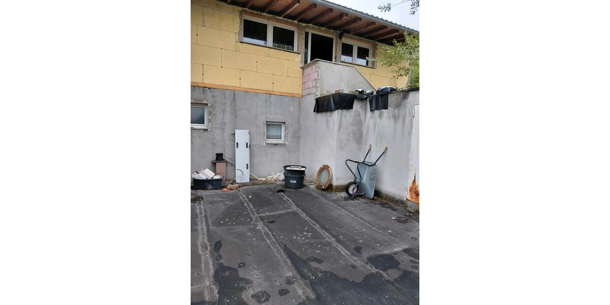 Mehrfamilienhaus, Wohnhaus Rehlingen-Siersburg Siersburg - 300.000&euro; | Angebot:27284451