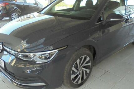 VW Golf 25.400 km 19.970 &euro; Münchberg 95213