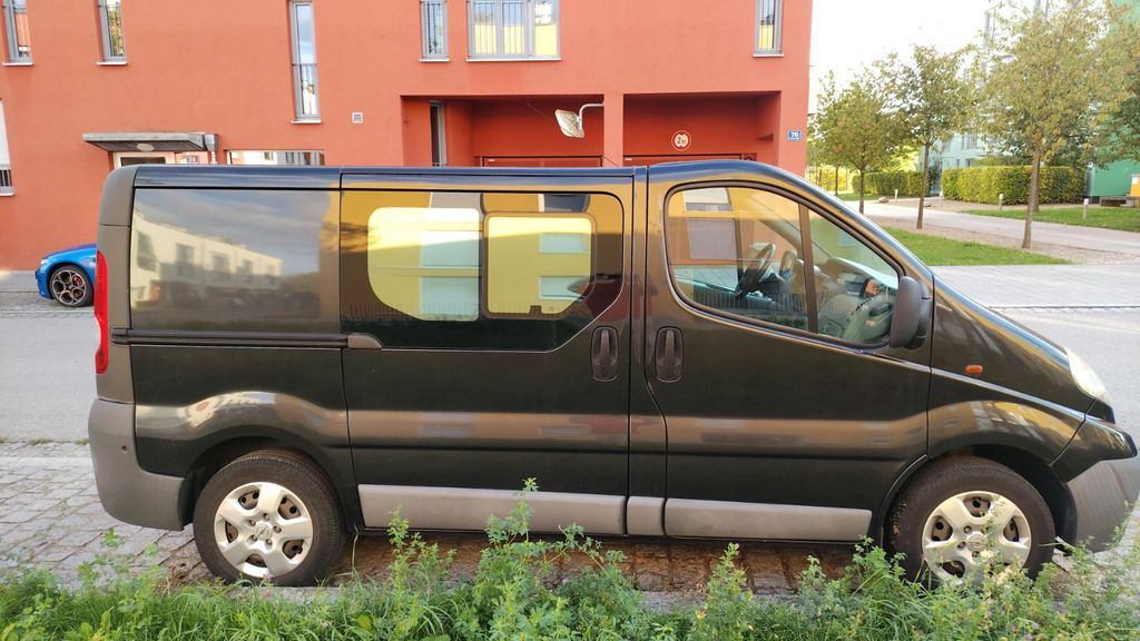 Opel Vivaro 68.950 km 10.400 &euro; Regensburg 93059