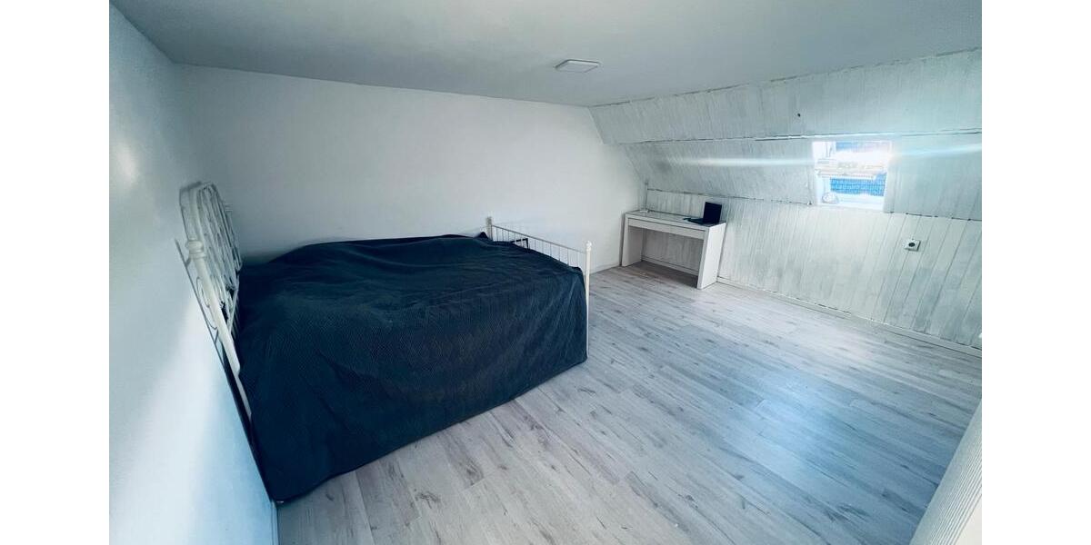 Einfamilienhaus Blieskastel - 8 Zimmer, 180 m&sup2;, 339.000&euro; | Angebot:26335882