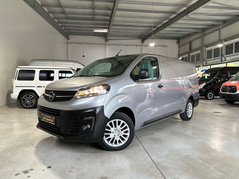 Opel Vivaro 133.900 km 15.900 € Gelsenkirchen 45879