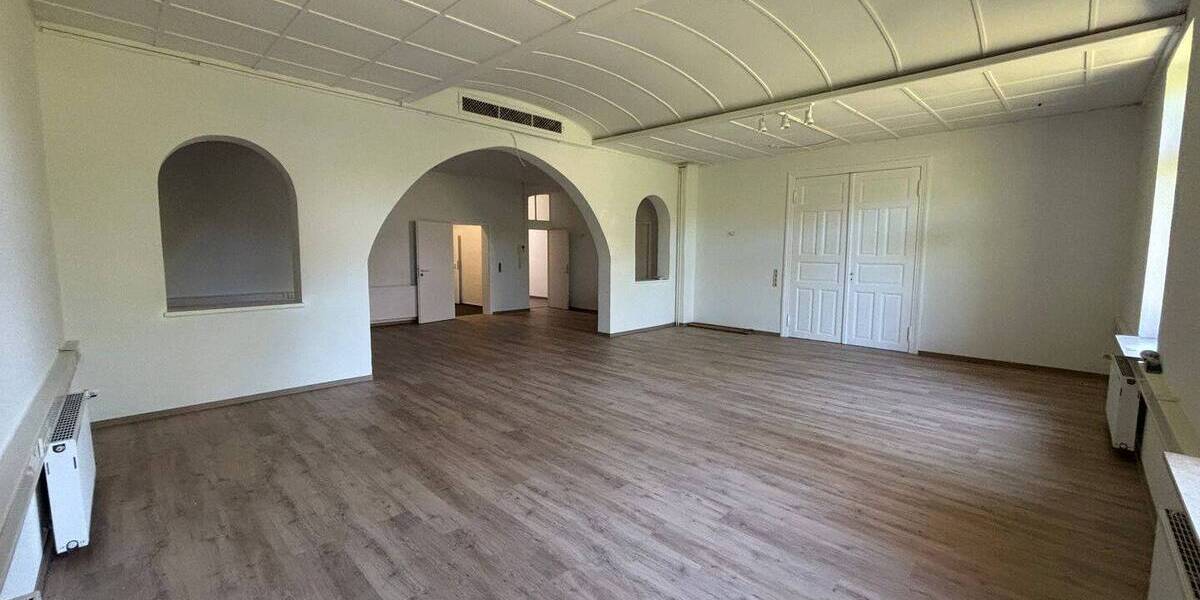 Gewerbeobjekt Weyhe Kirchweyhe - 1 Zimmer, 125 m&sup2;, 750&euro; | Angebot:25682674