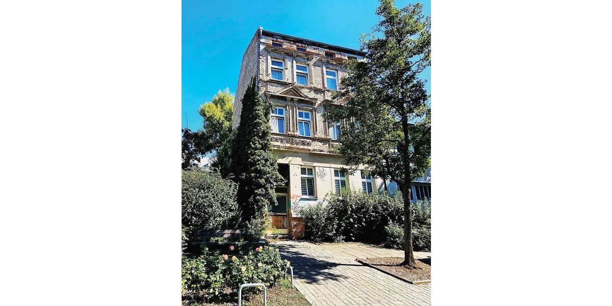 Mehrfamilienhaus mit Seitenflügel und Hinterhaus zimmer