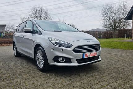 Ford S-Max 63.000 km 17.499 € Neuss OT Barbaraviertel 41460