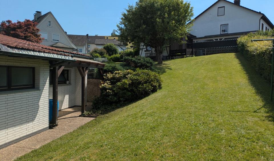 Bungalow Bad Laasphe - 7 Zimmer, 160 m&sup2;, 315.000&euro; | Angebot:27014727