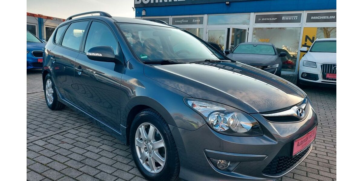 Hyundai i30 141.308 km 2.499 &euro; Leipzig 04328