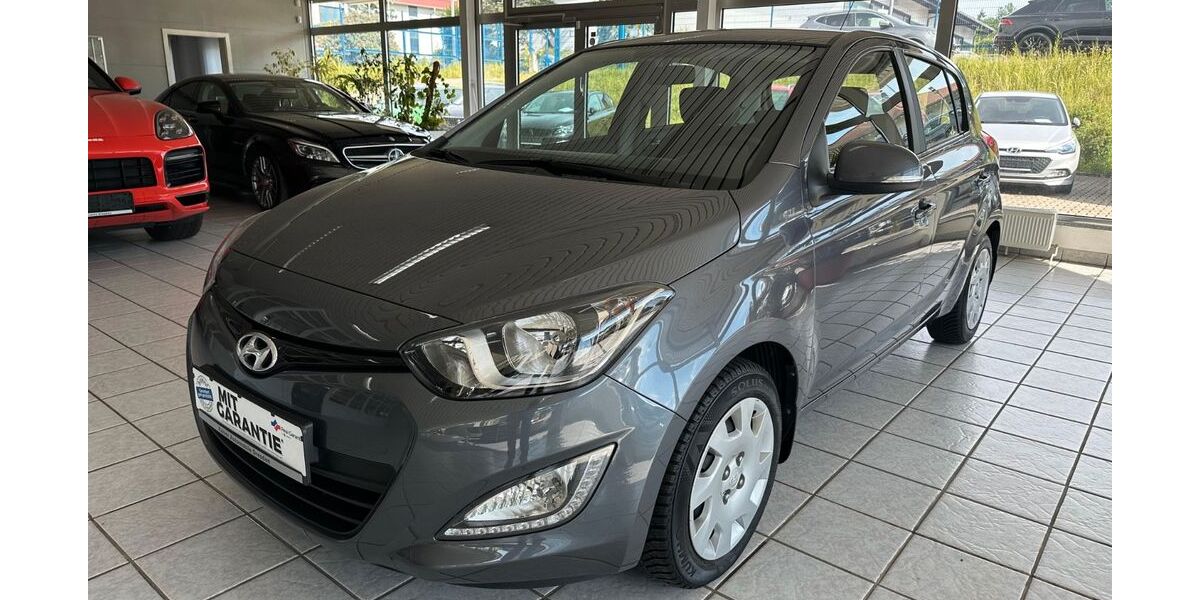 Hyundai i20 35.000 km 9.999 &euro; Kesselsdorf 01723