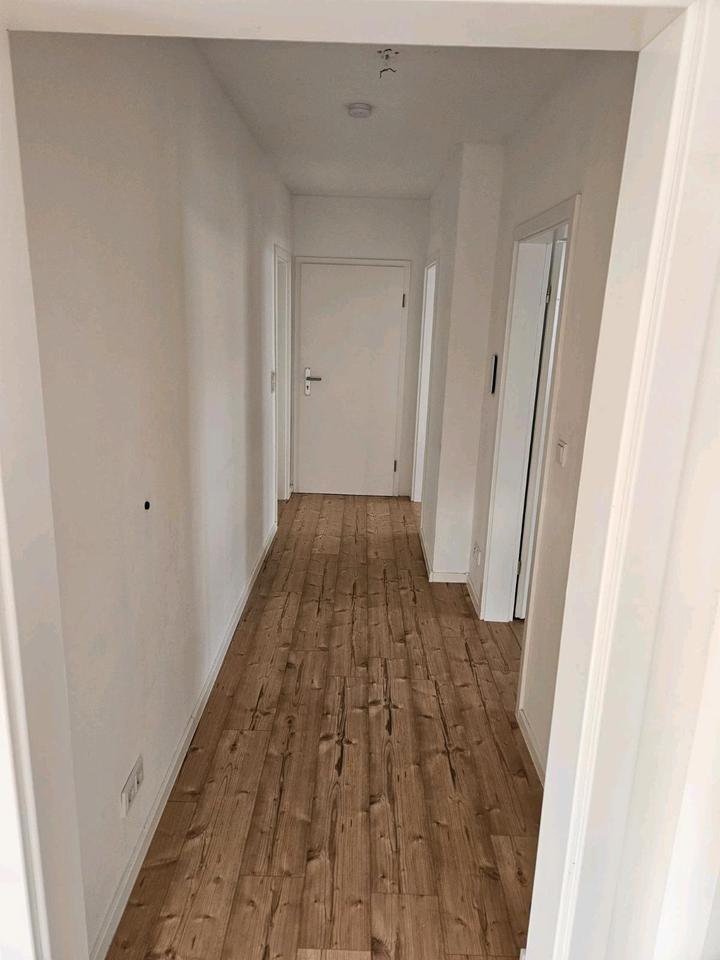 Schnäppchen! modernes Haus (8 Zimmer) zur Miete in Eschen zimmer