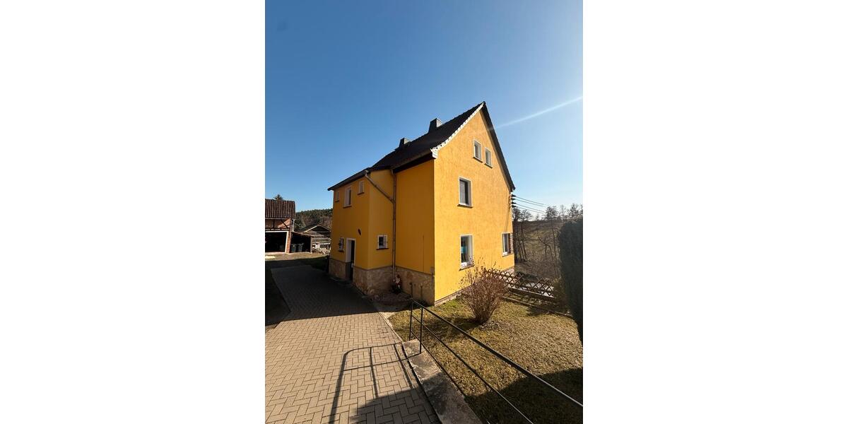 Einfamilienhaus Pößneck - 7 Zimmer, 170 m&sup2;, 160.000&euro; | Angebot:25304506
