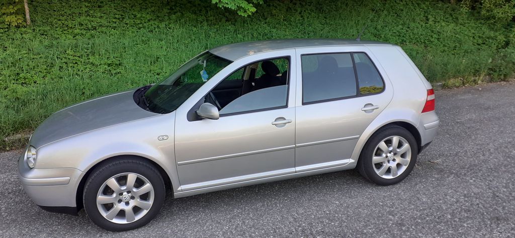 VW Golf 135.000 km 3.849 &euro; Grainau 82491