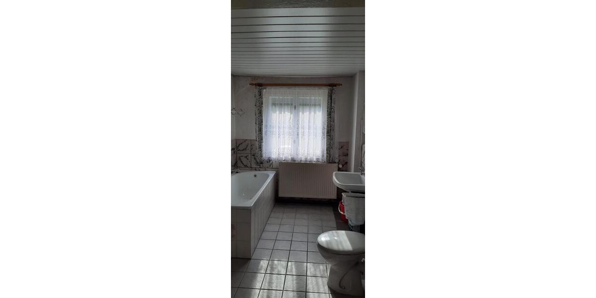 Doppelhaushälfte Markneukirchen - 3 Zimmer, 65 m&sup2;, 49.000&euro; | Angebot:26786750